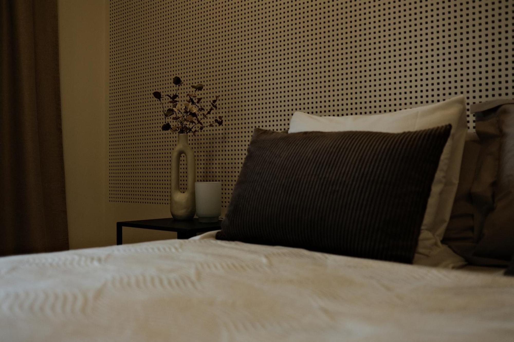 Blue House Odda Apartment ภายนอก รูปภาพ