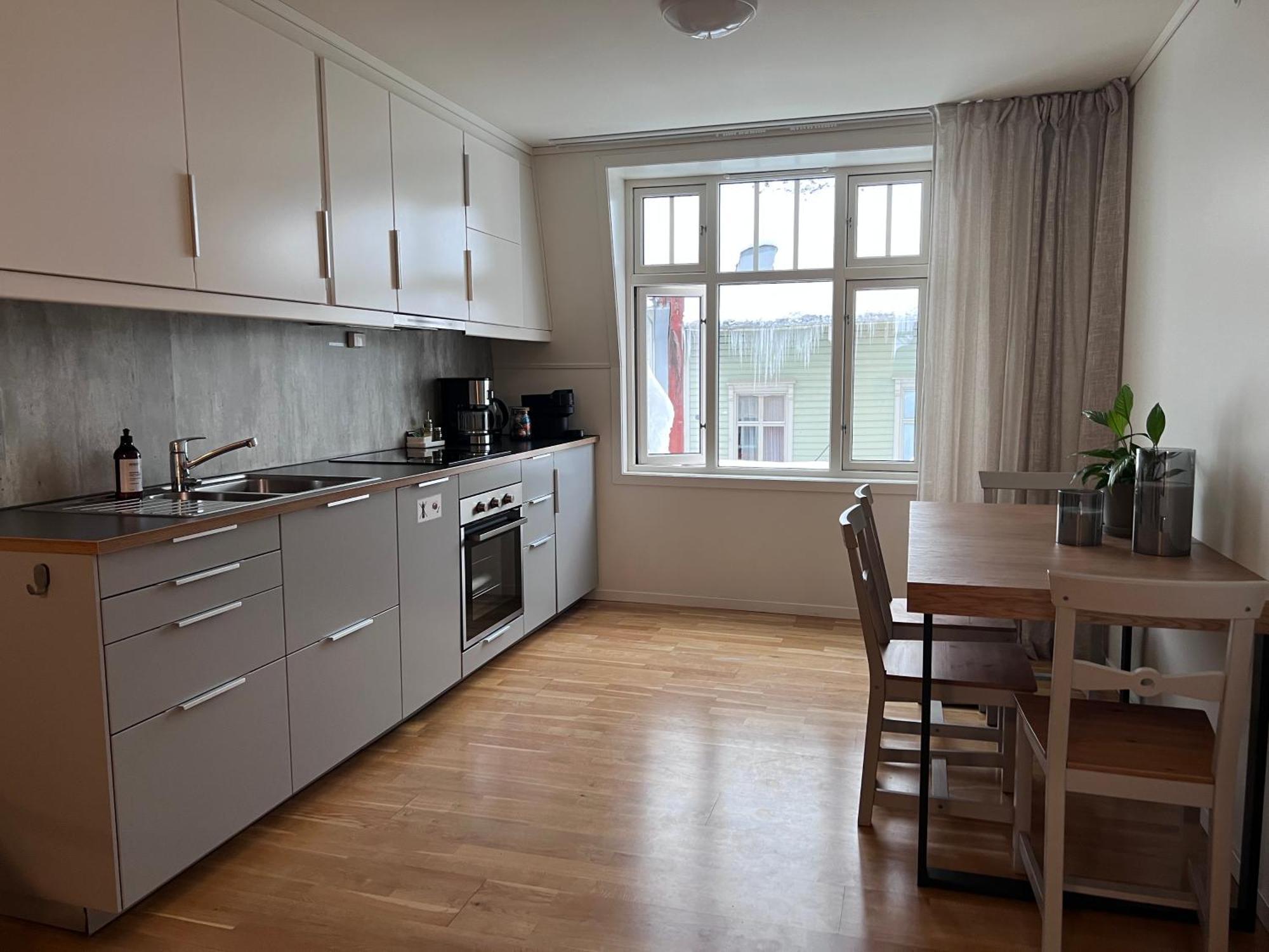 Blue House Odda Apartment ภายนอก รูปภาพ
